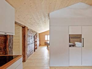 02-13-09-10_02_b3191fd333