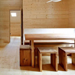 07-2-13-09-10_01_e36de87245